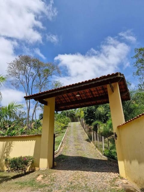 Luiz Carlos Casa com Vista House in Mogi das Cruzes