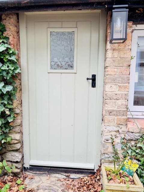 Central Thame cottage Apartment in South Oxfordshire District