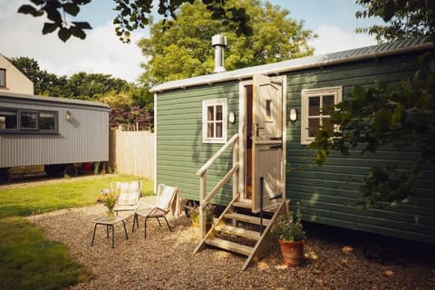 Shepherd's Hut - Jasmine Casa in Nolton and Roch