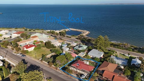 Nearby landmark, Natural landscape, Bird's eye view, Beach, Sea view, Street view