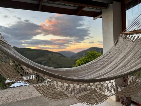 Balcony/Terrace, Mountain view