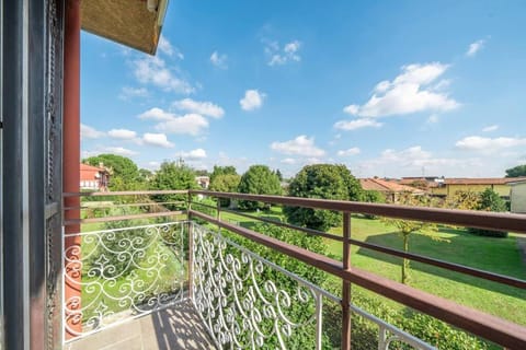 10 minuti da MXP e Leonardo - Elegant Modern Apartment Appartamento in Somma Lombardo