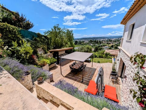 Patio, Spring, Day, Natural landscape, View (from property/room), Dining area, Mountain view