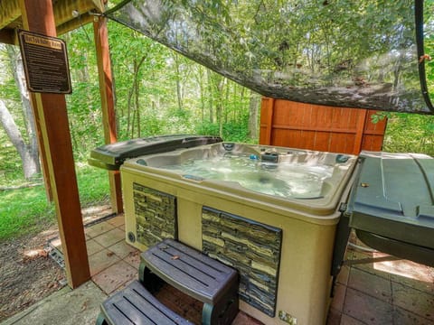 Bigfoot Lodge - Hot Tub - Game Rm - Hocking Hills Maison in Falls Township