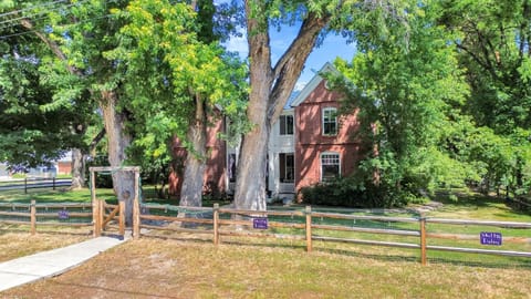 Valley House B and B Huntsville Sprague Suite Pousada com café da manhã (B&B) in Huntsville