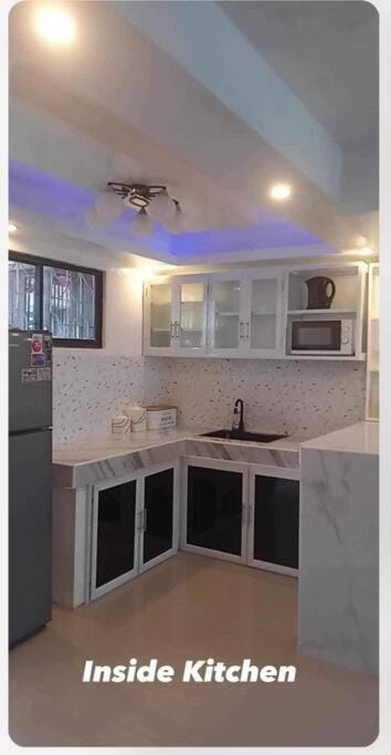 Conveniently 3 Bedroom Cozy Cozy Corner Townhouse Near Robinson Mall, Butuan Doctors Hospital and Airport Apartment in Caraga