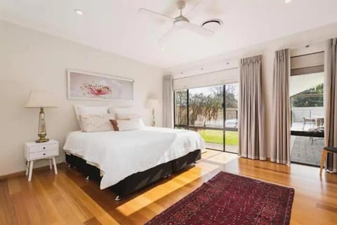 Lodge Studio Golf Course Views with Private Pool Pousada com café da manhã (B&B) in Dunsborough