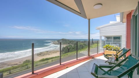 Shadows Penthouse House in Yamba