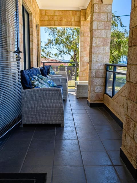 Patio, View (from property/room), Balcony/Terrace