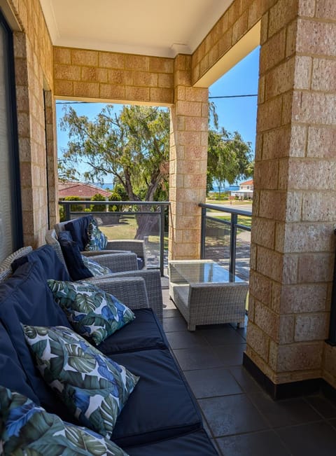 Balcony/Terrace, Seating area