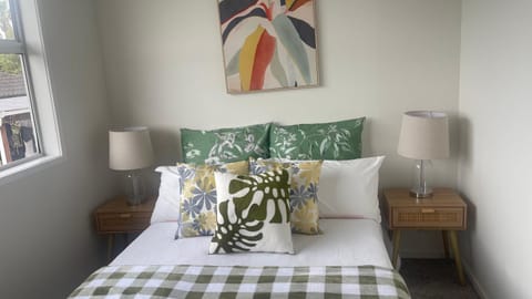 Luxury & Affordable cosy room Bed and Breakfast in Auckland