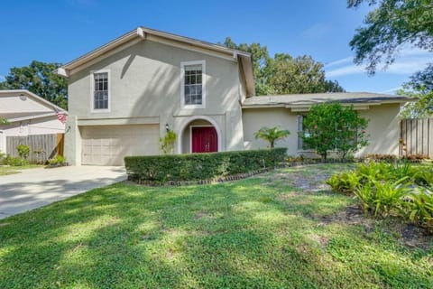 Pool Spacious central home 7Mile to Beach House in Town N Country