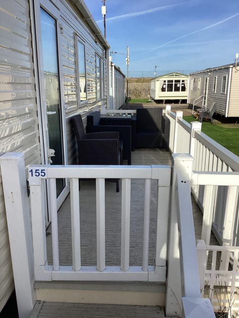 Towyn Golden Gate Rentals 155 House in Towyn