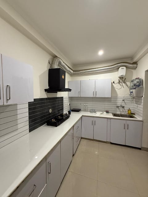 Kitchen or kitchenette, kitchen