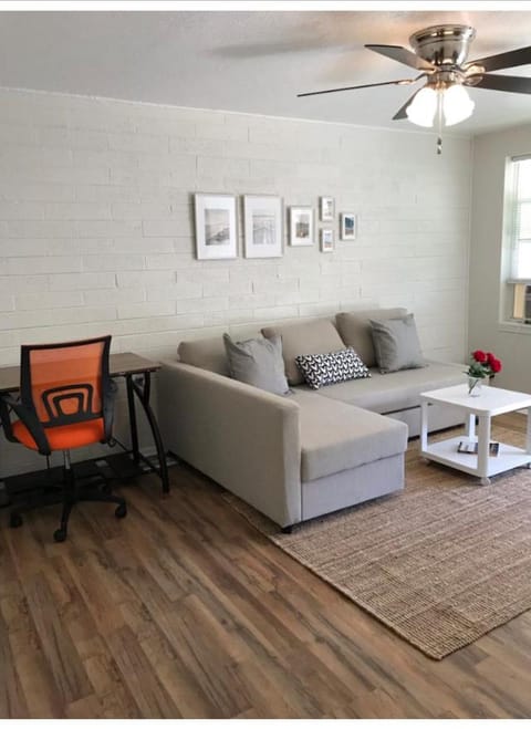 Renovated one bedroom apartment Apartment in Salt Lake City