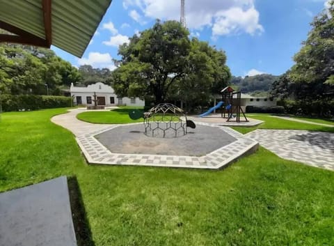 Casa Santo Tomás House in Sacatepéquez Department