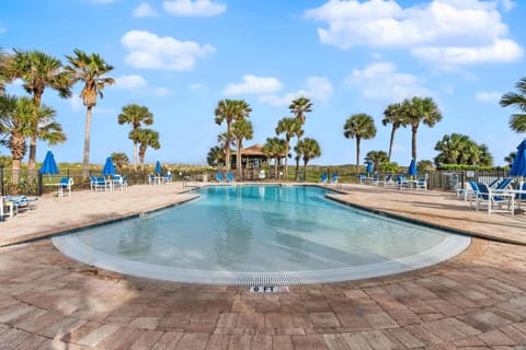 Ohana Bliss l 2 Pools l Walk to Beach House in Saint Augustine Beach