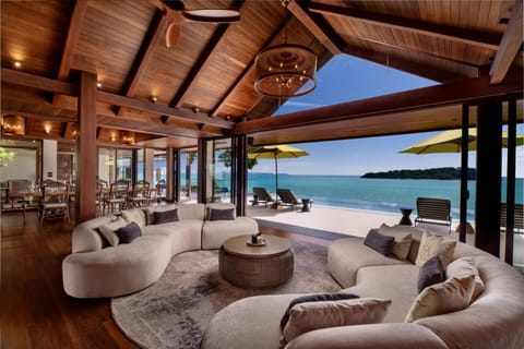 Living room, Sea view