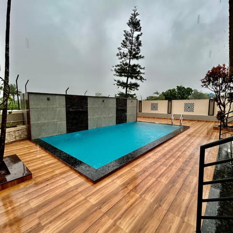 Property building, Day, View (from property/room), Balcony/Terrace, Pool view, Swimming pool