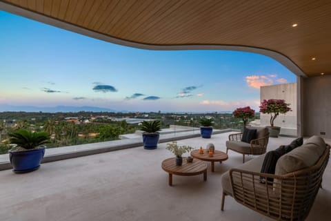 Patio, Natural landscape, View (from property/room), Balcony/Terrace, Seating area