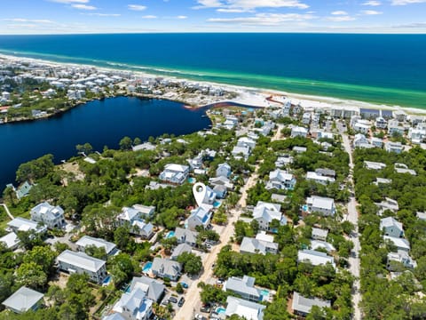 Golf Cart-Private Pool and Hot Tub-Close to Beach House in South Walton County