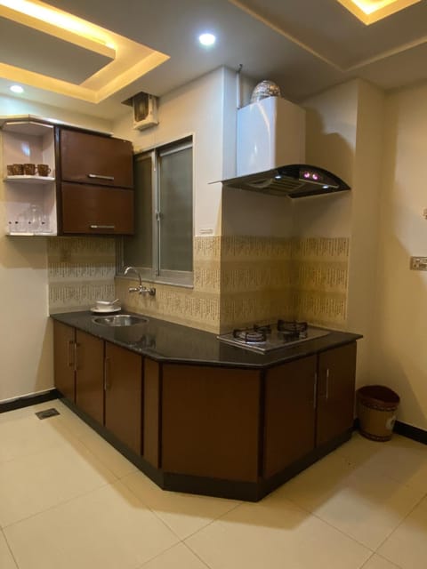 1 Bed Luxury Apartment In Bahria Town Lahore Apartment in Lahore