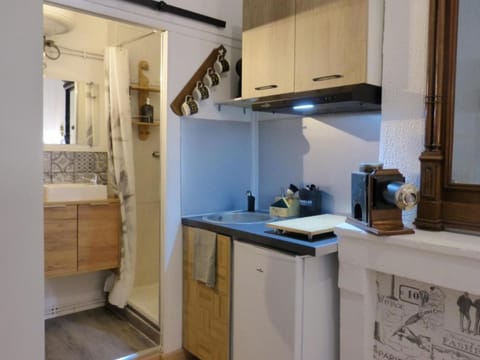 2 studios en 1, parfait pour familles ou couples Apartment in Besançon