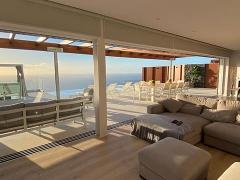 Day, Balcony/Terrace, Living room, Sea view