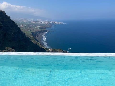 Day, Sea view, Swimming pool