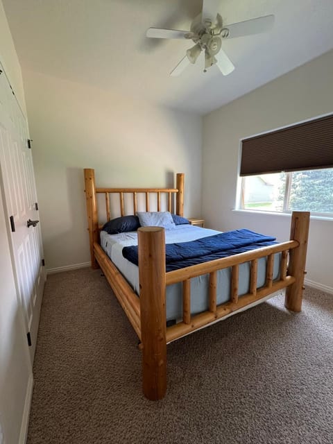 Home in the Mtns - Fragrance Free, Family Friendly House in Valley County