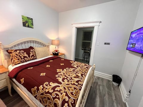 3F5-Chelsea Suites Free washer dryer and TV Vacation rental in East Orange