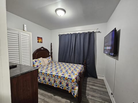 3F7-Chelsea Suites Vacation rental in East Orange