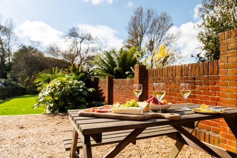 The Summerhouse Casa in Milford on Sea