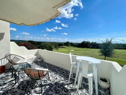 Natural landscape, Golfcourse, View (from property/room), Balcony/Terrace, Seating area