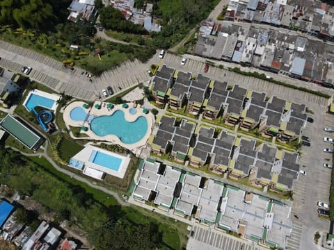 F111- Apartamento cerca al Club Campestre con piscina Apartment in Quindio, Colombia