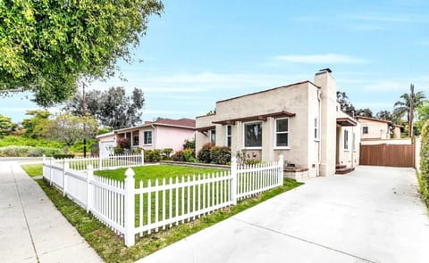 Property building, Garden view