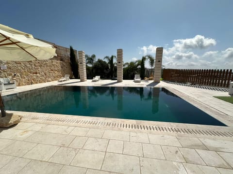 Pool view, Swimming pool, sunbed