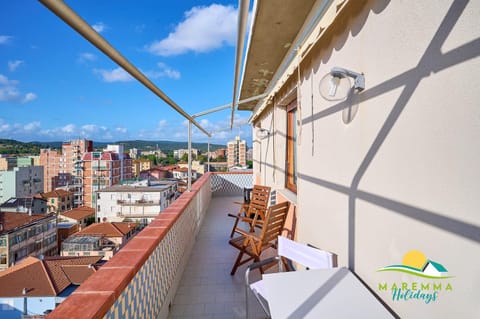 Day, View (from property/room), Balcony/Terrace, City view