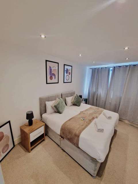 Pavilion Suite Apartment in Maidstone