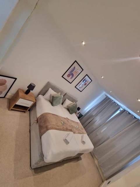 Pavilion Suite Apartment in Maidstone