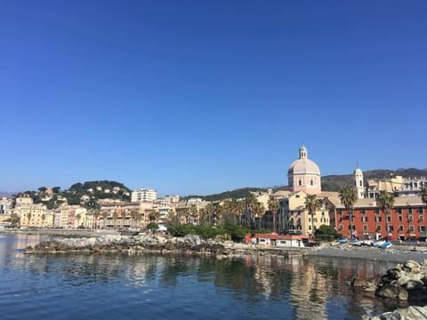 Nearby landmark