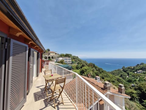 Patio, Day, Natural landscape, View (from property/room), Balcony/Terrace, Sea view