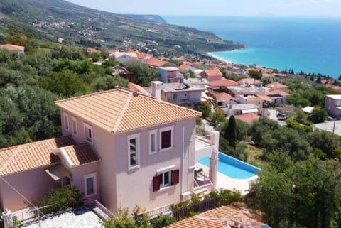 Property building, Bird's eye view, Mountain view, Sea view, Swimming pool