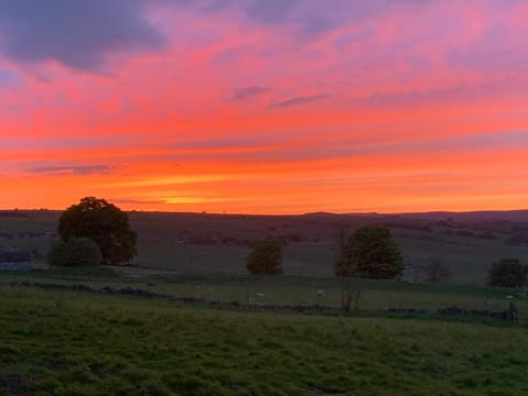 The Queen Anne Inn in High Peak District