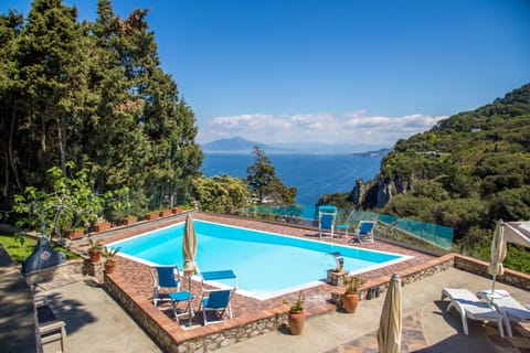 Pool view, Sea view, Swimming pool