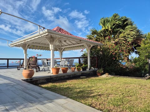 Garden, View (from property/room), Balcony/Terrace, Sea view