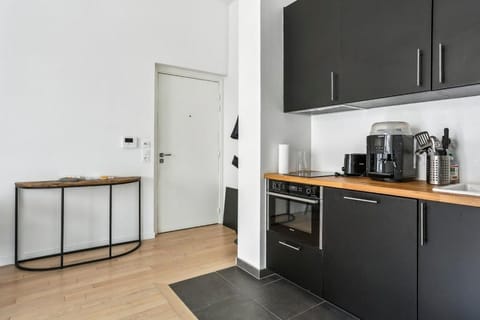 Appartement Le Rostand Apartment in Montrouge