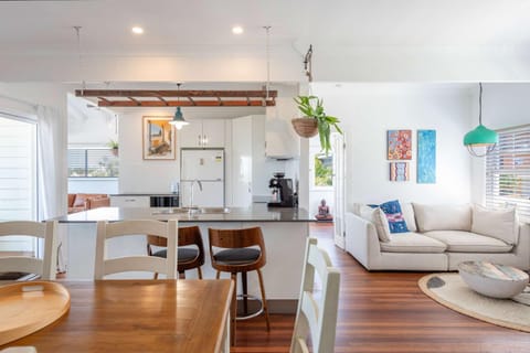 Sunset House - Oceanstays House in Yamba