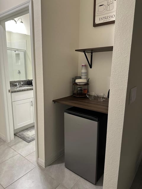 Fully furnished Room ideal for short or long Stays Vacation rental in Kissimmee