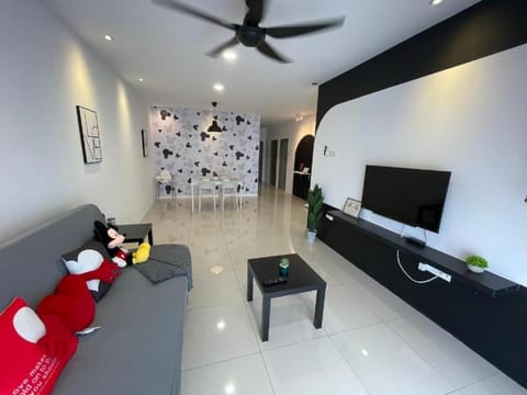 Communal lounge/ TV room, Living room, Seating area